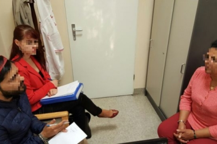 Embercsempészek az M1-es autópályán