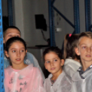 Kőrisfacsemetéket ültettek a diákok a Nolato Magyarország Kft telephelyén