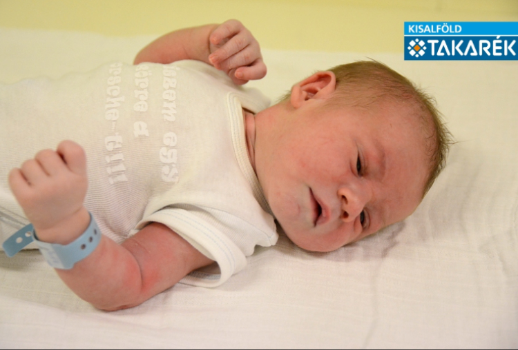 Kremola Gergő, Hegyeshalom