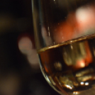 Borvacsora az Óvárosi Kávéházban (Fotó: Nagy Mária)