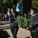 Megemlékezés a Mosoni temetőben (Fotó: Nagy Mária)