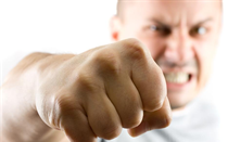 Ököllel rendezték le a vitás ügyet