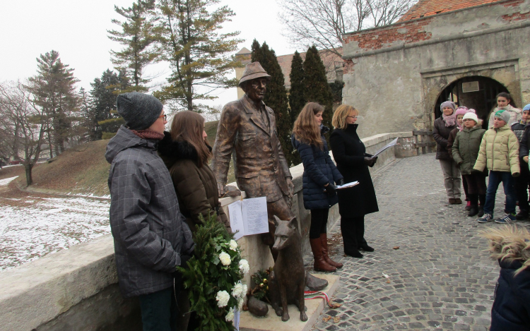 Névadójukra emlékeztek a Feketések