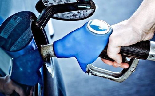 Csökkent az üzemanyagok ára, a gázolaj már 300 forint alatt