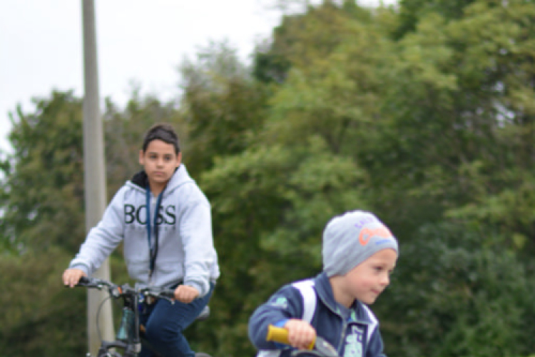 Kerékpáros ügyességi verseny (Fotó: Nagy Mária)