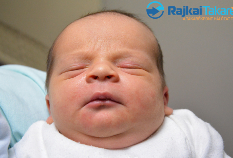 Kovács Bence, 3570 gr. Mosonszentmiklós