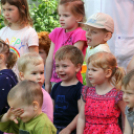 Az Ebuló Kutyaiskola interaktív kutyás bemutatója a Pillangó óvodában (Fotó: Stipkovits Veronika)