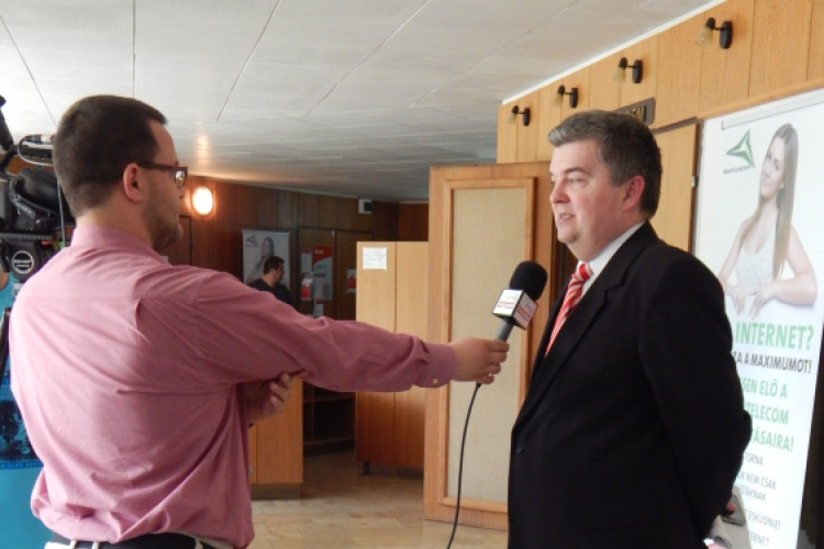 Párbeszéd a szociális szféra dolgozói és Czibere Károly, az EMMI szociális ügyekért és társadalmi felzárkózásért felelős államt