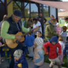Pillangó Óvoda és Mini Bölcsőde családi nap az Alma együttessel 