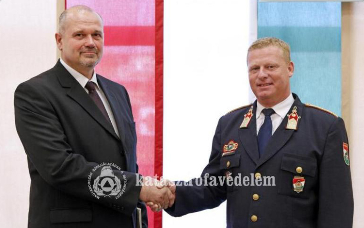 A tűzoltónapi ünnepség jutalmazottai megyénkből
