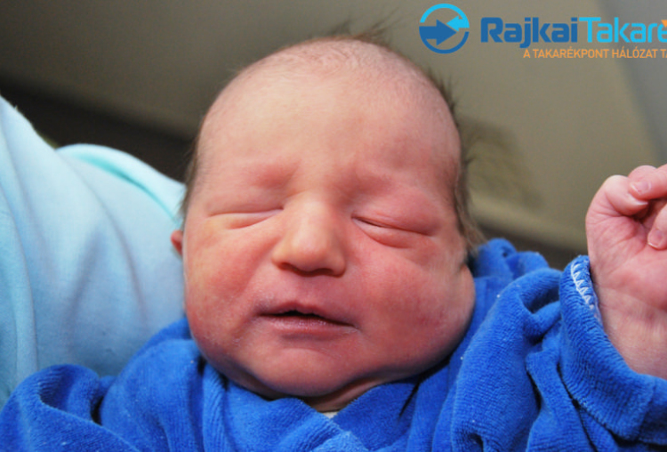 Hideg Bence, 3500 gr. Dunasziget