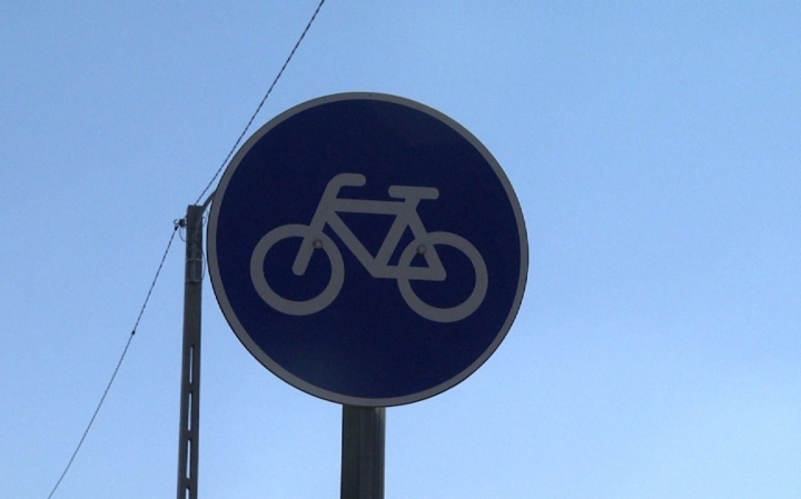 Pihenőhely kerékpárosoknak