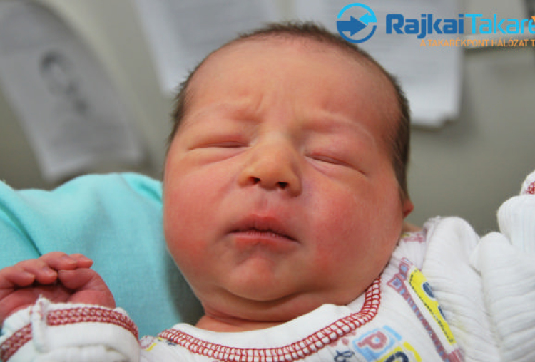 Lőcse Bence, 3250 gr. Győr