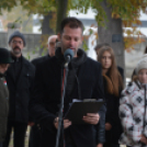 Megemlékezés a Mosoni temetőben (Fotó: Nagy Mária)