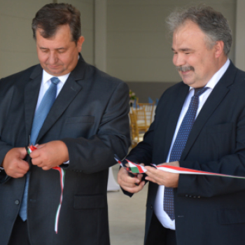 Óvár Építőipari Kft. csarnok átadó (Fotó: Nagy Mária)