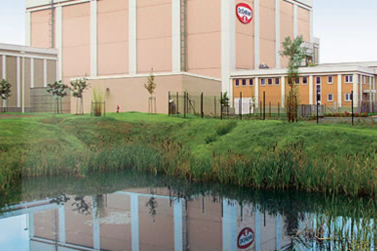 Milliárdos bővítés a dr. Oetker-nél