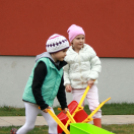 A Pillangó Óvoda és Mini Bölcsöde közös húsvétolása a Mosonmagyaróvári Mentőszolgálat gyermekeivel