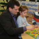 Családi társasjáték (Fotó: Nagy Mária)