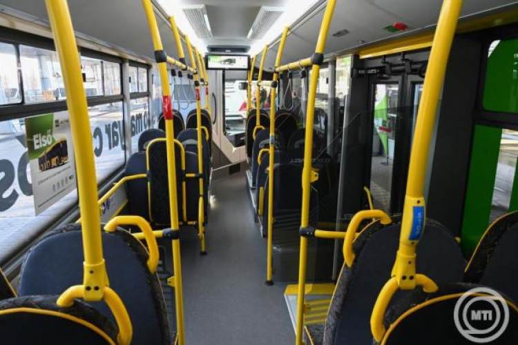 Összesen 1000 új autóbuszt vesz a MÁV
