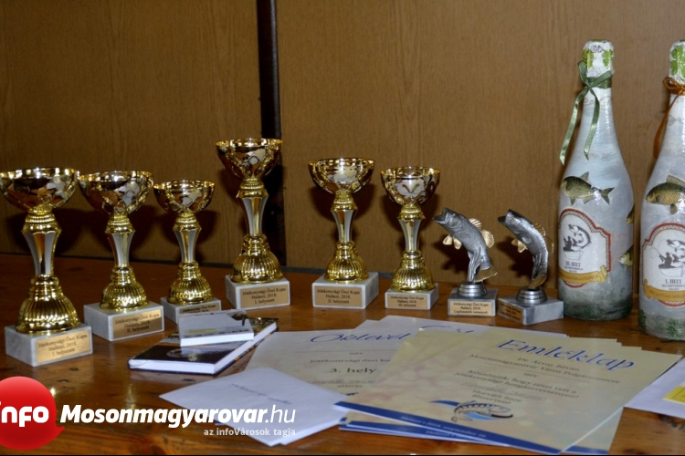 317000 forint adomány a jótékonysági horgászversenyen