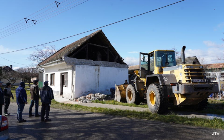 Komoly károkat okozott a viharos erejű szél