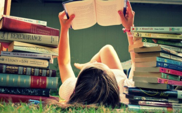 Alig olvasnak könyvet a fiatalok – se idejük, se kedvük