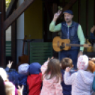Pillangó Óvoda és Mini Bölcsőde családi nap az Alma együttessel 