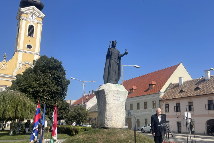 Szentmise és városi ünnepség augusztus 20-án