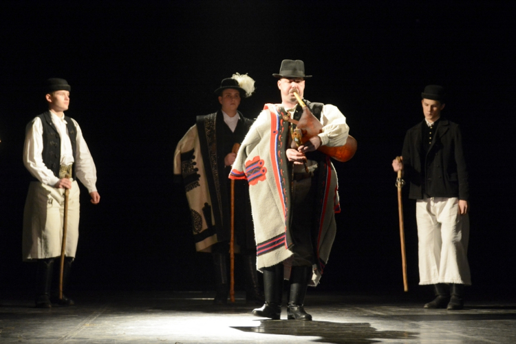 Lajta Néptánc Együttes, Betlehemezés