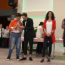 Jótékonysági süteménysütő verseny