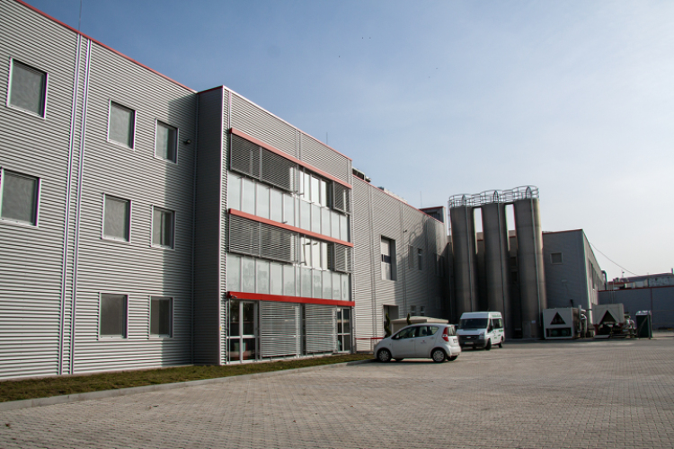 Újabb korszerű üzemcsarnokkal bővült a Nolato Magyarország gyárterülete