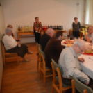 Borkóstoló a Kertbarátoknál (Fotó: Nagy Mária)