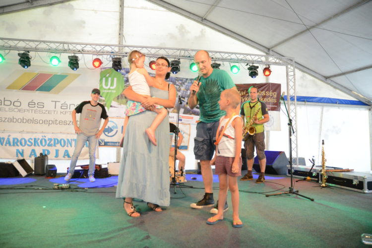Városközpontiak napja - Alma Együttes 