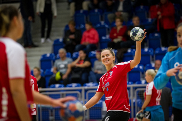 Interjú Farkas Veronikával az MKC irányítójával