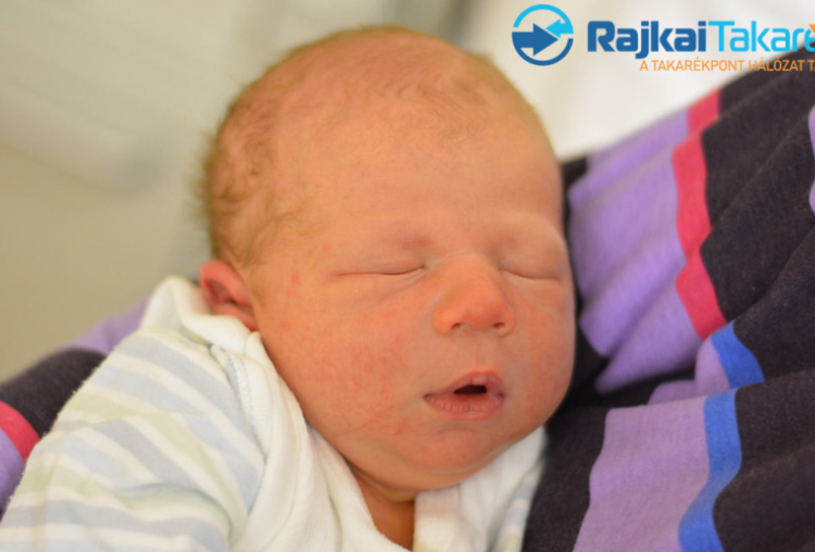 Balázs Kristóf, 3820 gr. Móvár