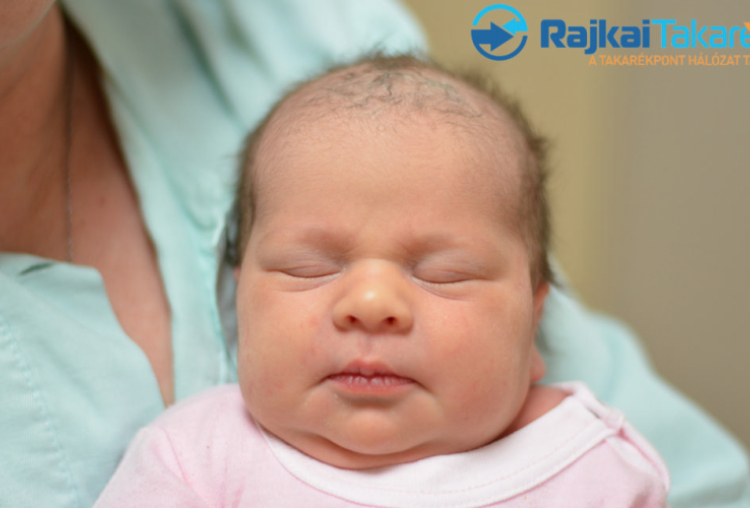 Bogdán Loréna, 3250 gr. Móvár