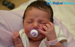 Ábrahám Jázmin Alexandra, 3120 gr. Móvár