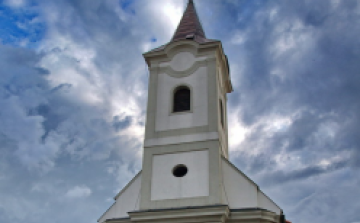 Szent István szobrot avattak