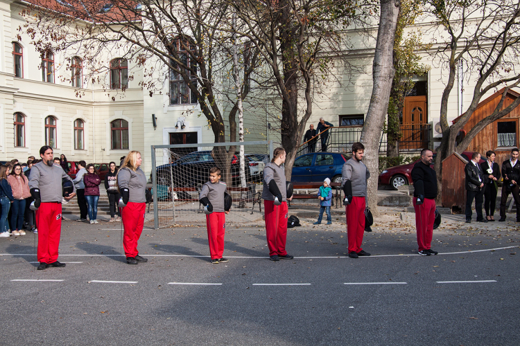 Táblaavató ünnepség Szűts János Alezredes Fővívómester emlékére
