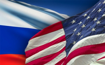Titkos adatgyűjtés - Putyin: az orosz-amerikai kapcsolatok fontosabbak a Snowden-ügy miatti vitánál