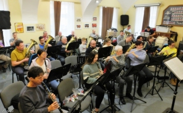 Adventi koncertre készülődik a Kühne Koncert Fúvószenekar 