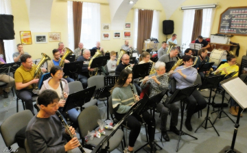 Adventi koncertre készülődik a Kühne Koncert Fúvószenekar