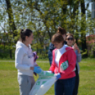 Az MKC SE és az MTE 1904 csapata is csatlakozott a Teszedd! önkéntes szemétszedő akciójához (Fotó: Bánhegyi István)