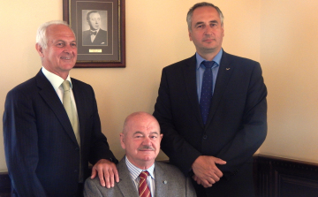 Alapítvány Dr. Sattler János emlékére