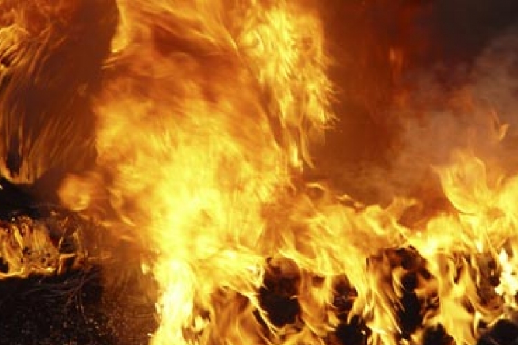 Leégett a tűzoltó háza – most ön segíthet neki