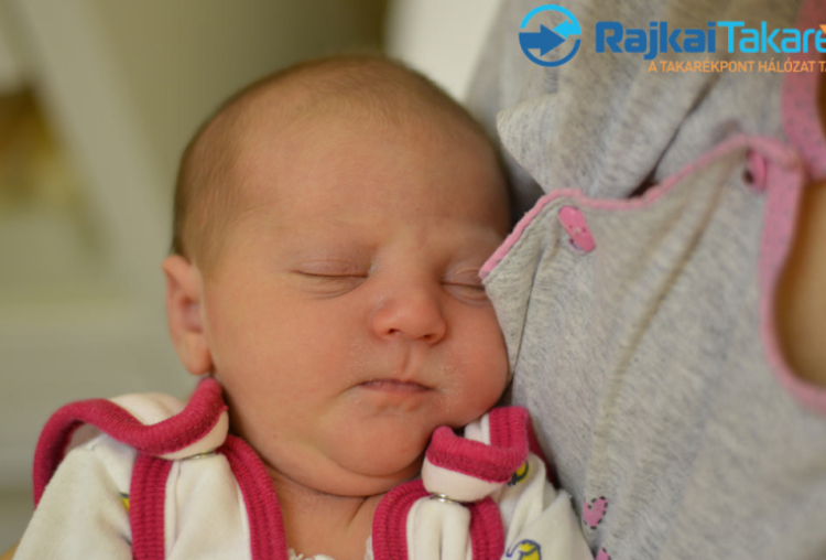 Gombás Jázmin, 3720 gr. Csorna