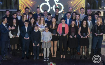 Vas Blanka három szakágban lett 2024 legjobb magyar női kerékpárosa