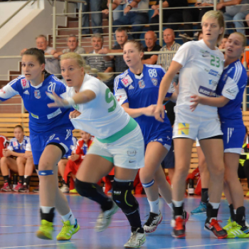 Női kézilabda NBI, Alapszakasz: 4. forduló MKC-SE – FTC-Rail Cargo Hungaria (22:35) (Fotó: Horváth Attila)