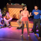  Broadway Show a Fehér Lóban