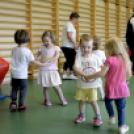 Gyereknap a Pillangó Óvodában és Mini Bölcsődében, a Kislaptáros zenekarral